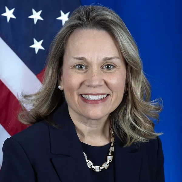 Julianne Smith
